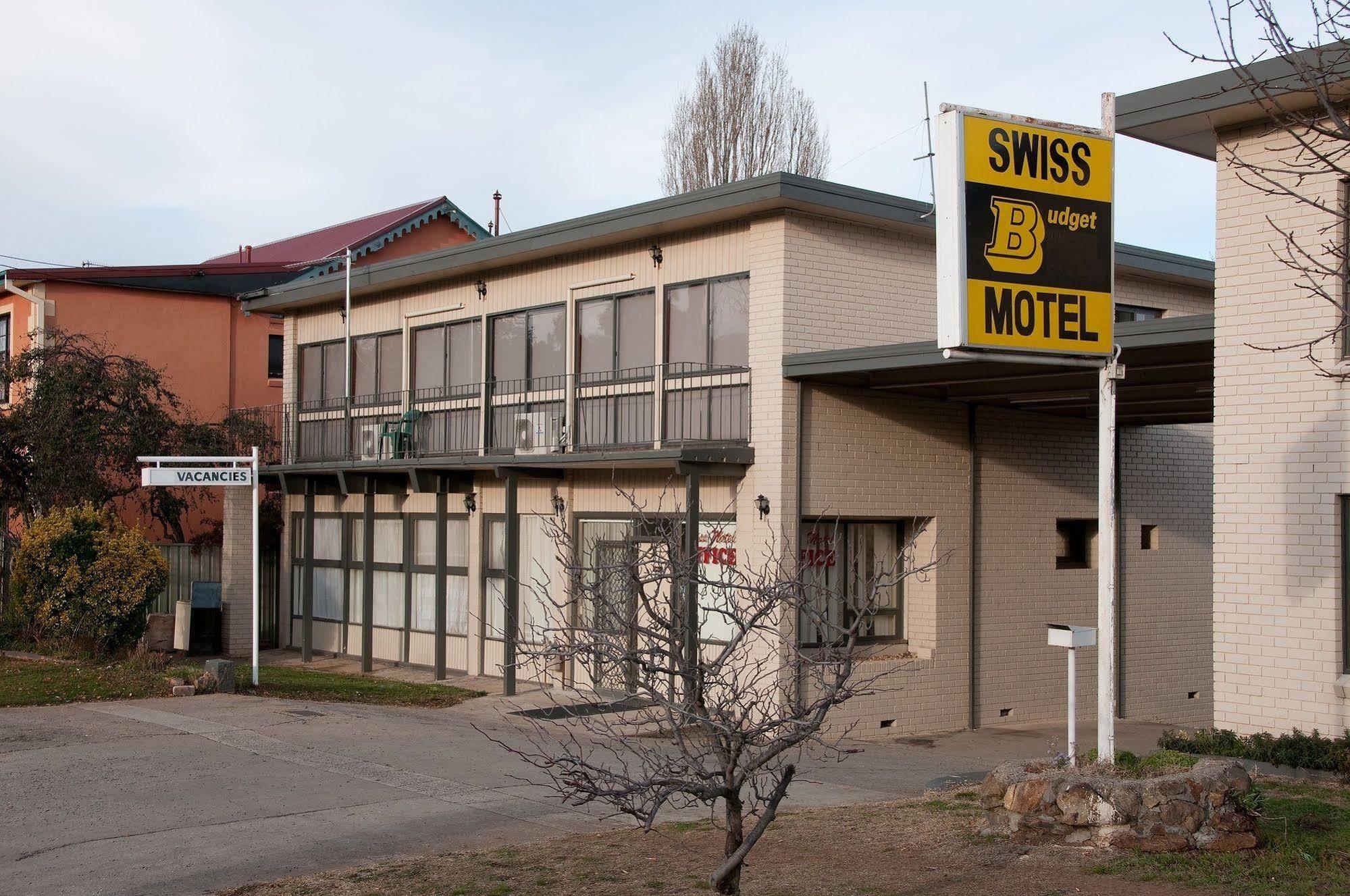 The Swiss Motel Cooma Extérieur photo